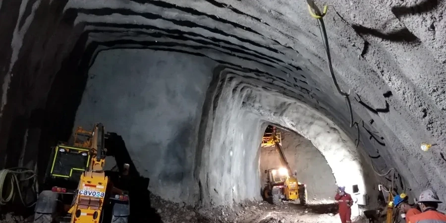 Geotechnical Analysis for Soft Soil Tunnels in Miami